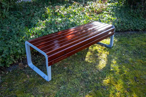 Premium wooden bench - 150cm