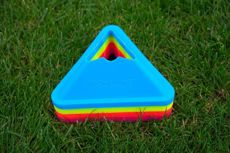 Pack of 20 triangular cones