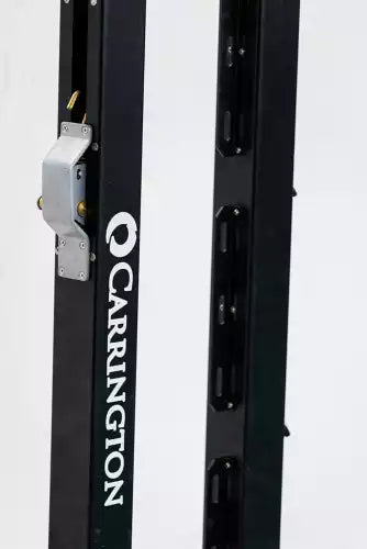 Tennispfosten aus Stahl