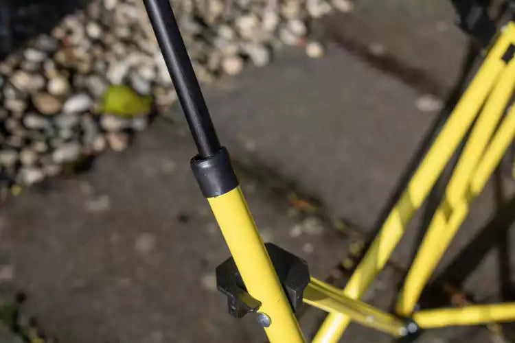 6-seater covered folding bench