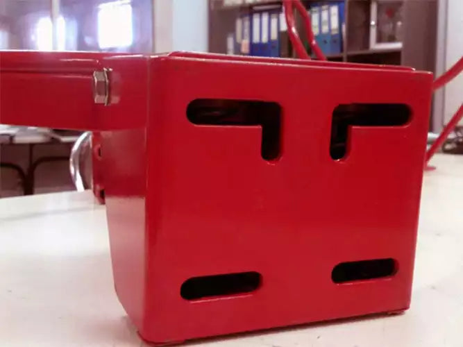 Flexible basketball hoop with hooks