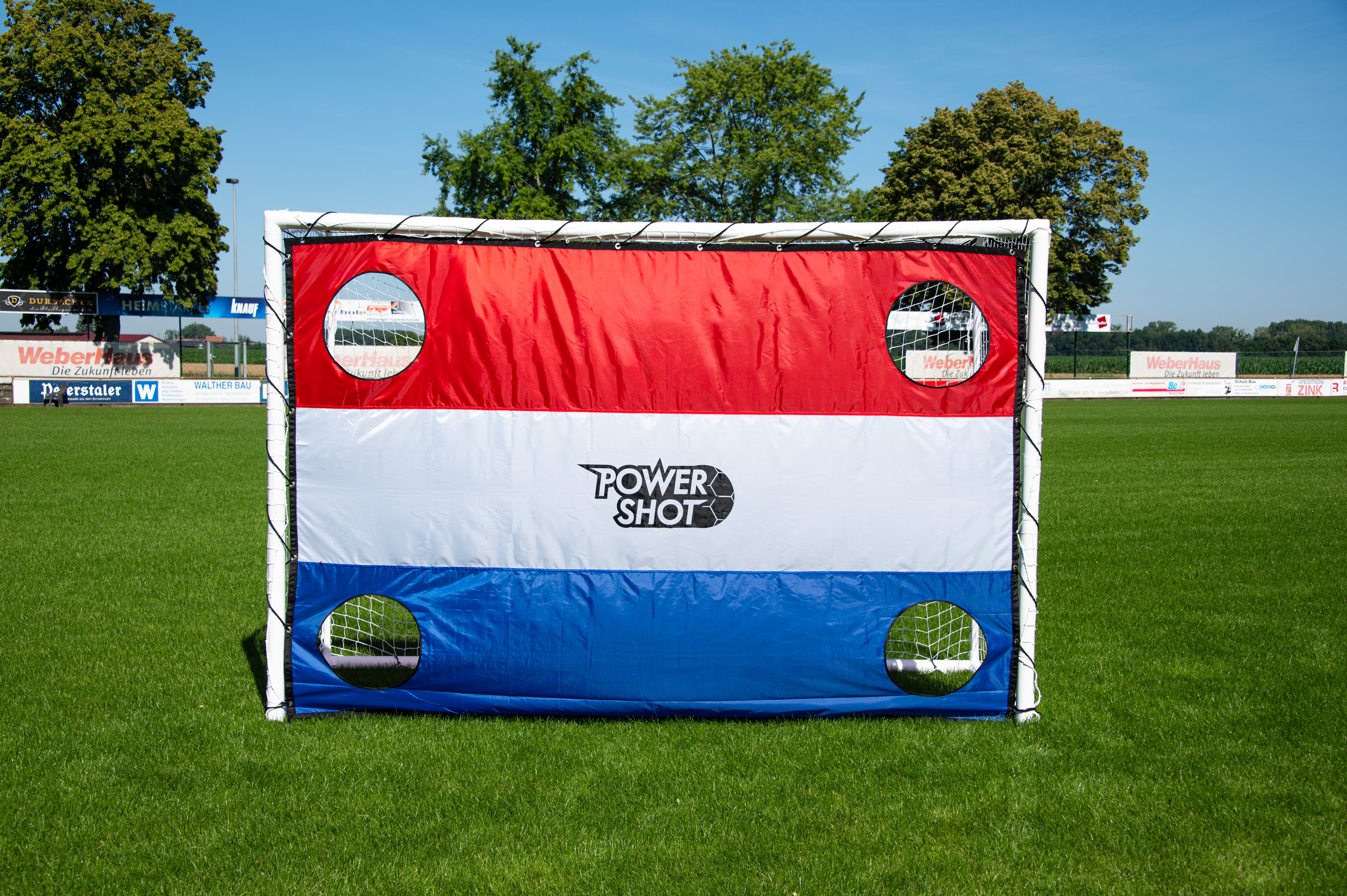 Shooting wall with flag - 3m x 2m