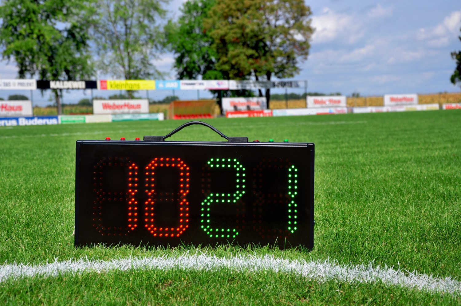 Elektronisches Bedienfeld für Spielerwechsel