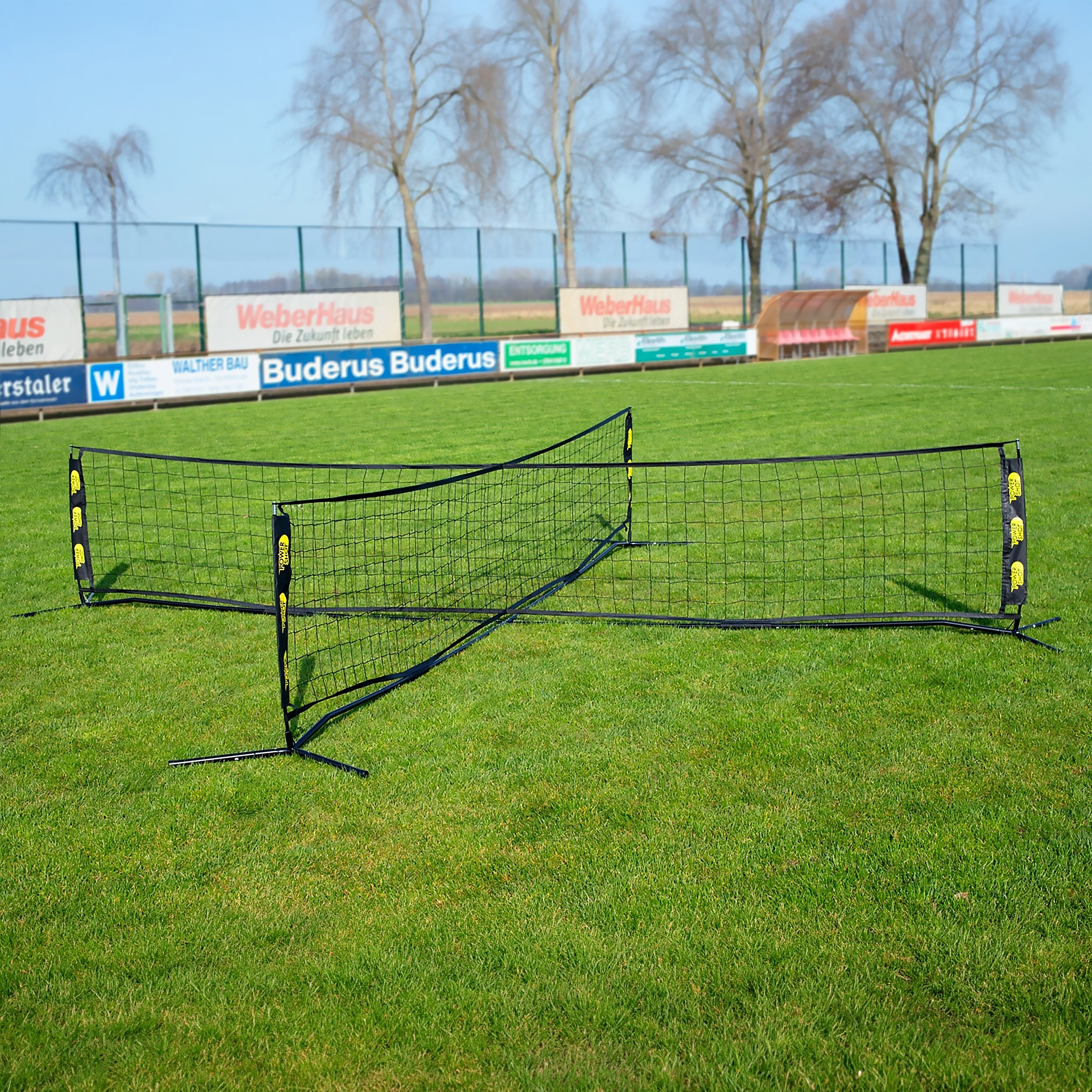 Tennis ball net for 4 persons with carry bag