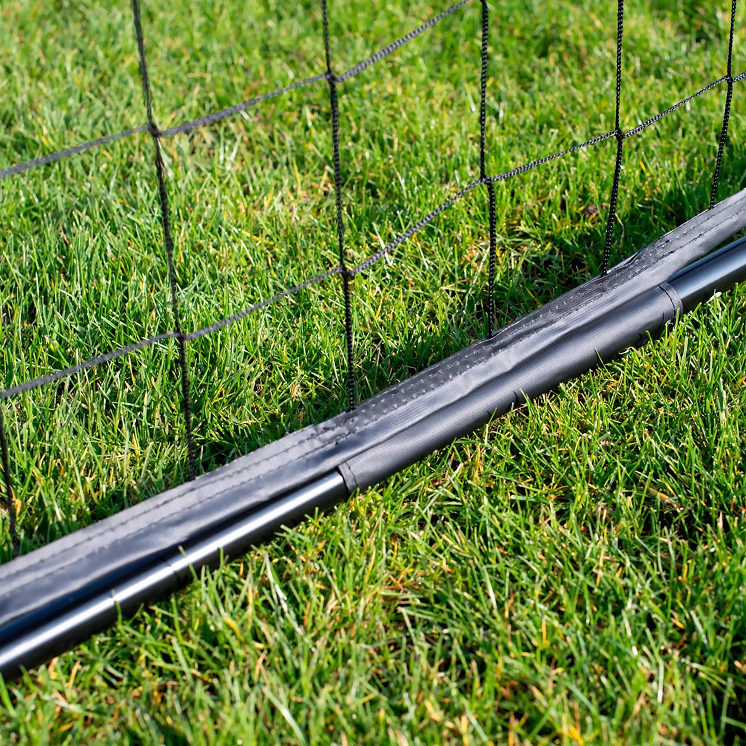 Tennis ball net for 4 persons with carry bag