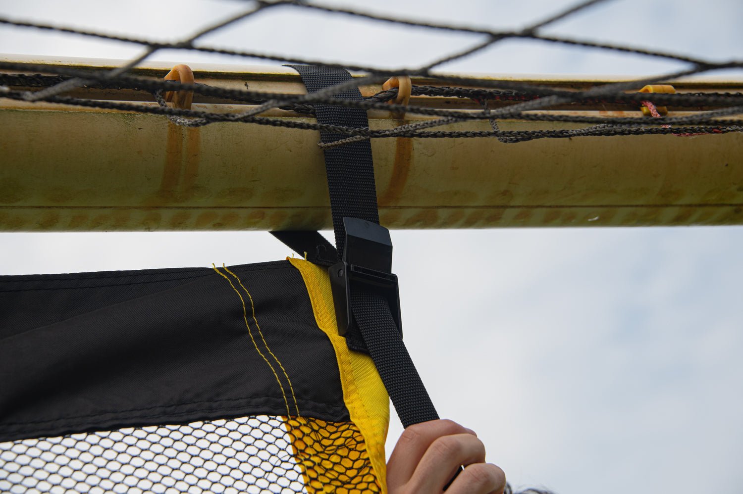 Pro Self-Weighted Shooting Wall - 7.32 x 2.44m