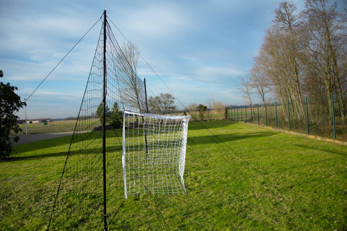 Fußballtor 3,7 m x 1,8 m mit integriertem Schutznetz 6,5 m x 3 m