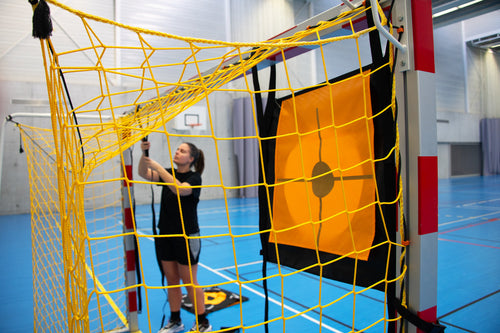 Set of 2 adjustable handball targets