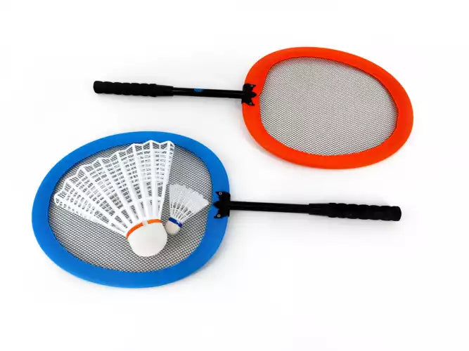 Beach badminton set with 63cm rackets and carry bag