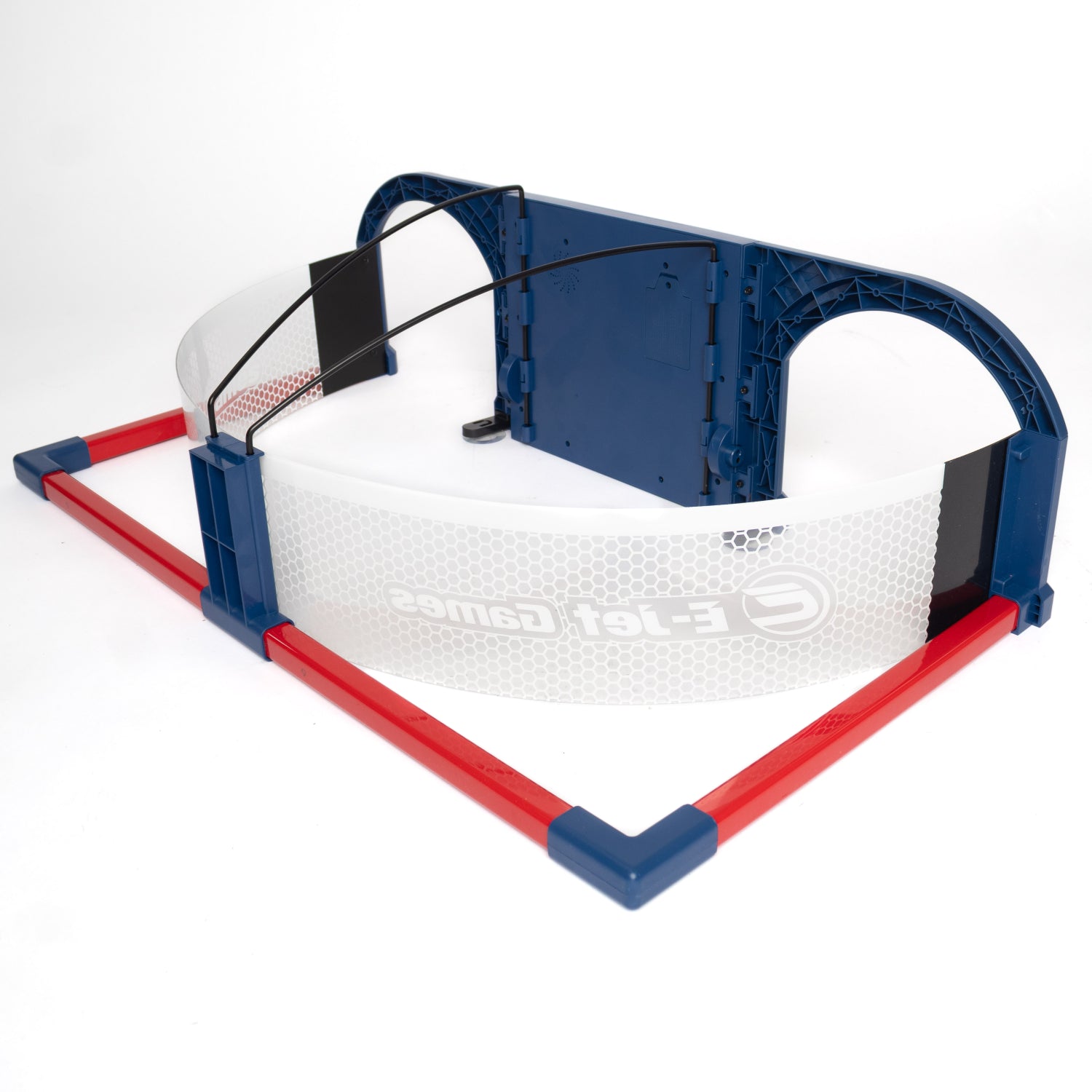 Football trainer with electronic LED target