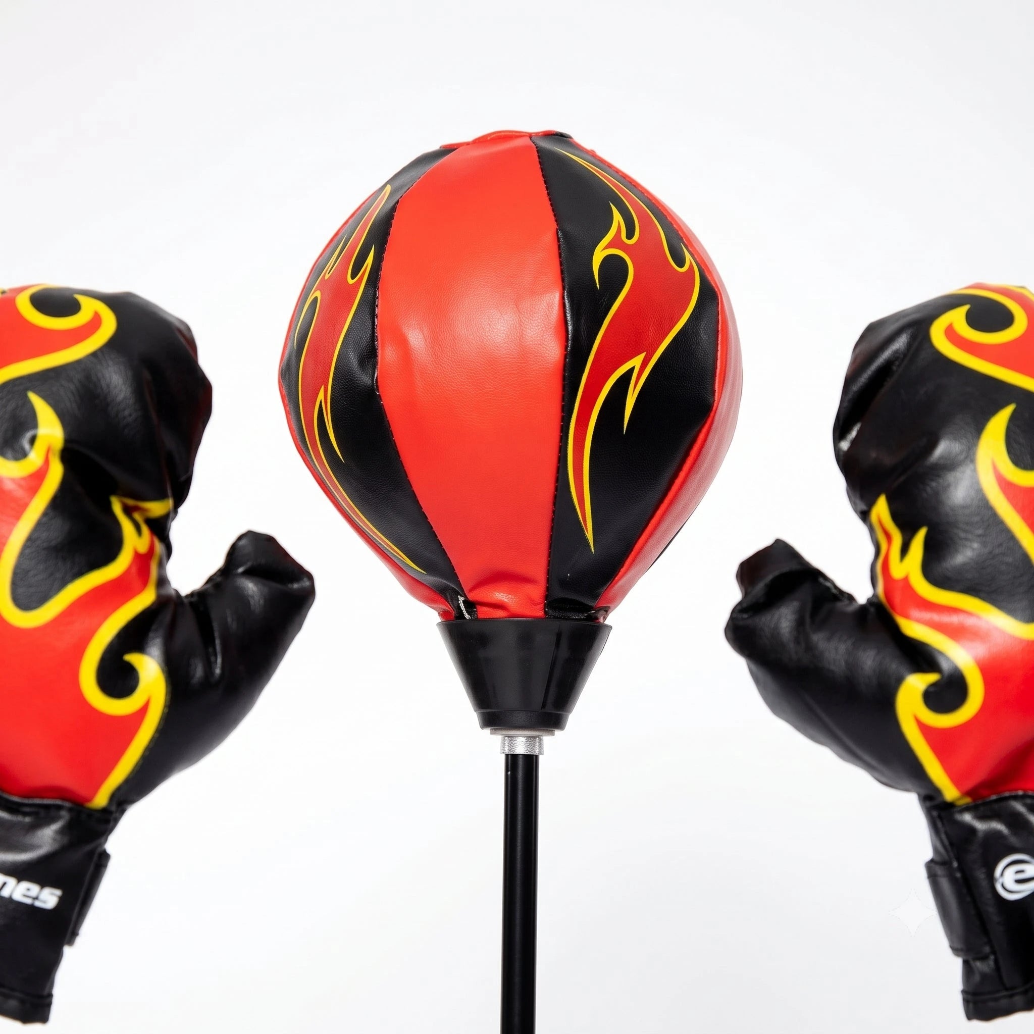 Stand-up punching bag with boxing gloves - Child