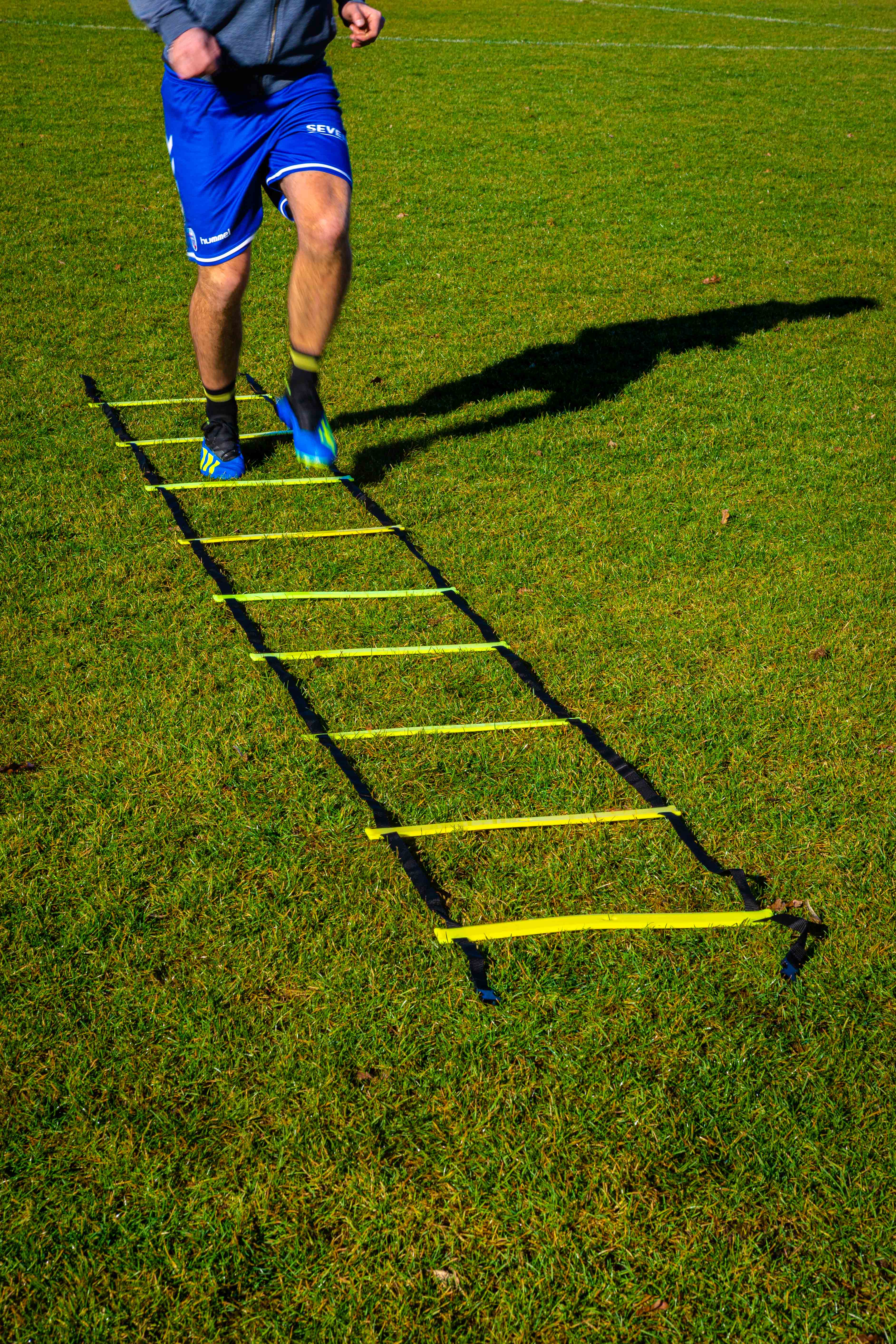 AJUSTABLE Agility Ladder 4m - Perfekt für die Koordination.