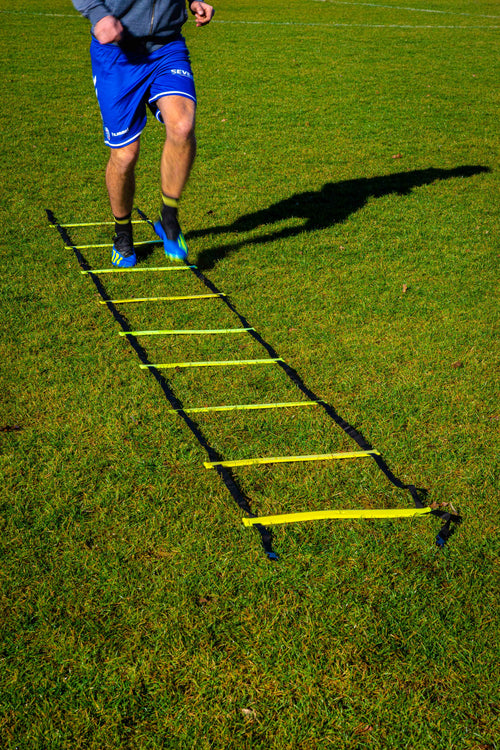 AJUSTABLE Agility Ladder 4m - Perfekt für die Koordination.