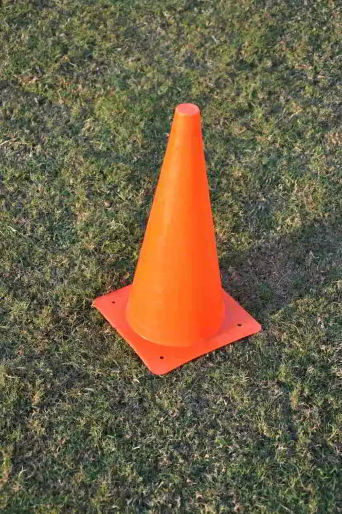 Set of 4 High-Visibility Training Cones - 38cm - Orange