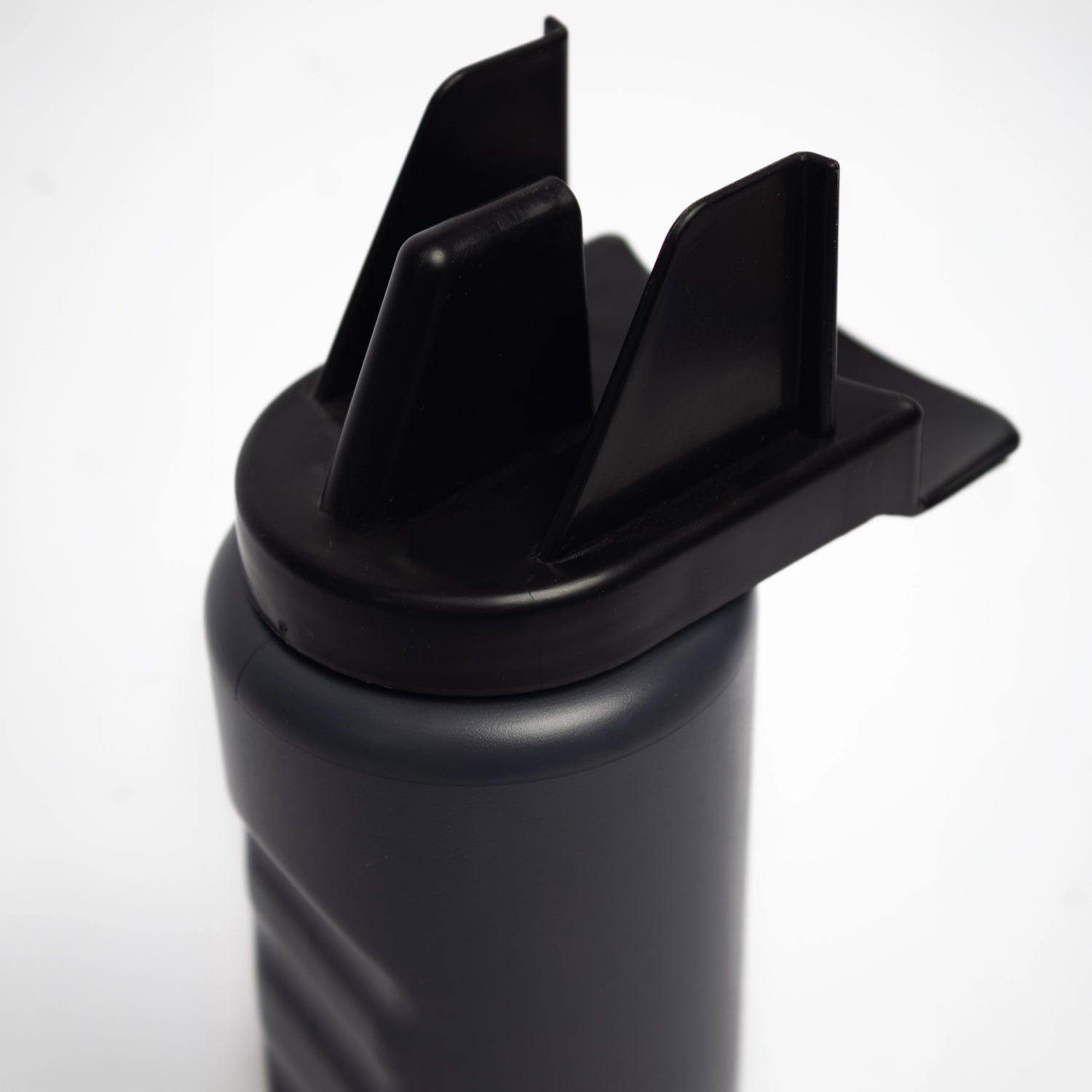 Eco-friendly bottle with rugby cap