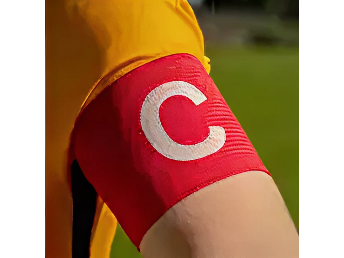 Junior captain armband - size "c"
