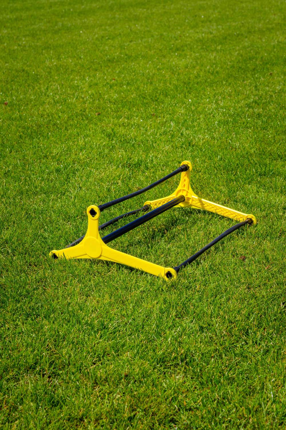 Multi height triangular agility hurdle - 15cm, 23cm and 30cm