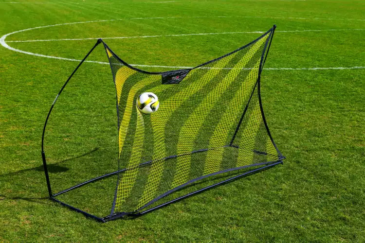 Rebound net - 240cm x 150cm with carrying bag