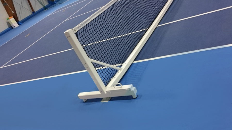 Transportable galvanized steel tennis posts - 80 mm x 80 mm