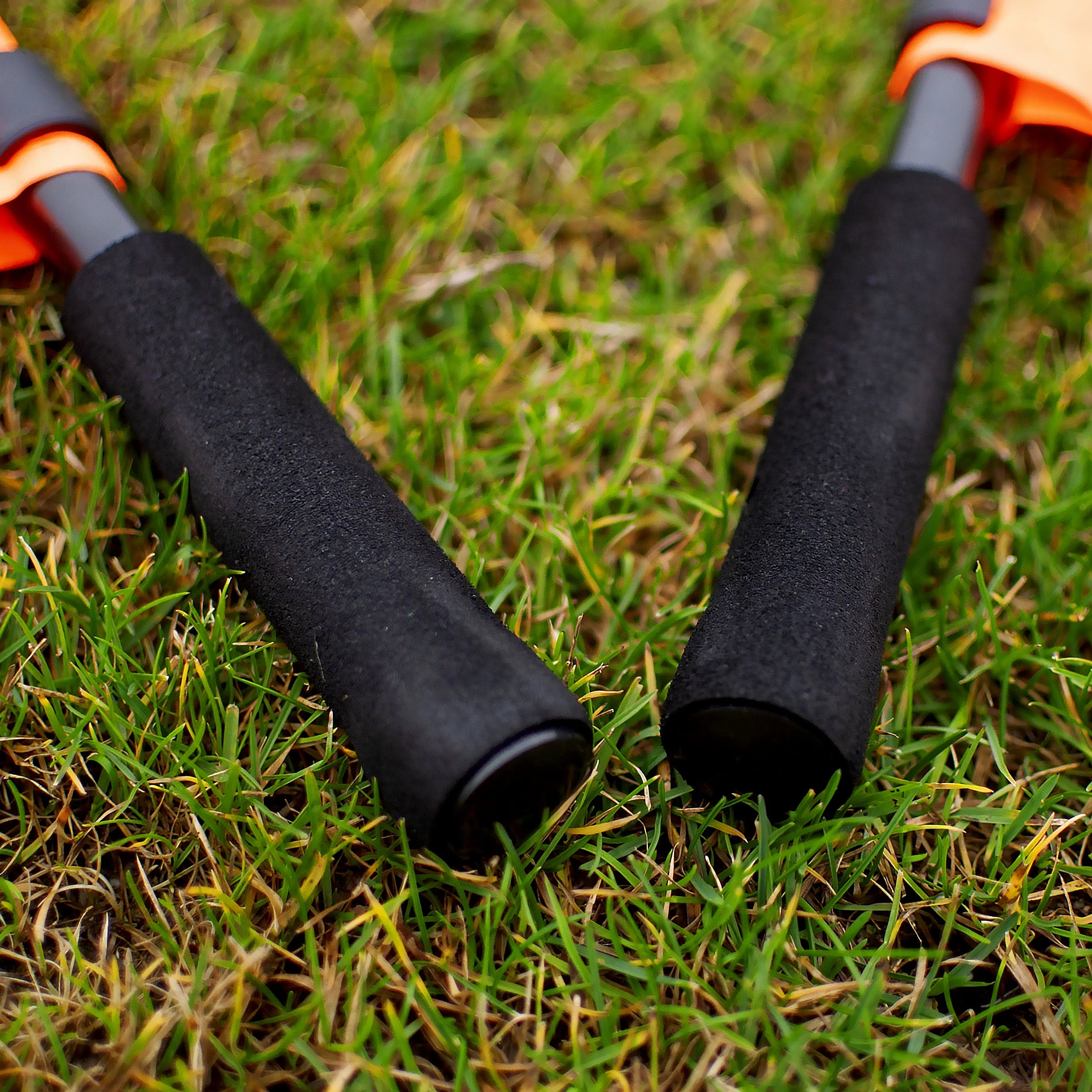 Set of 2 touch flags with carrying bag