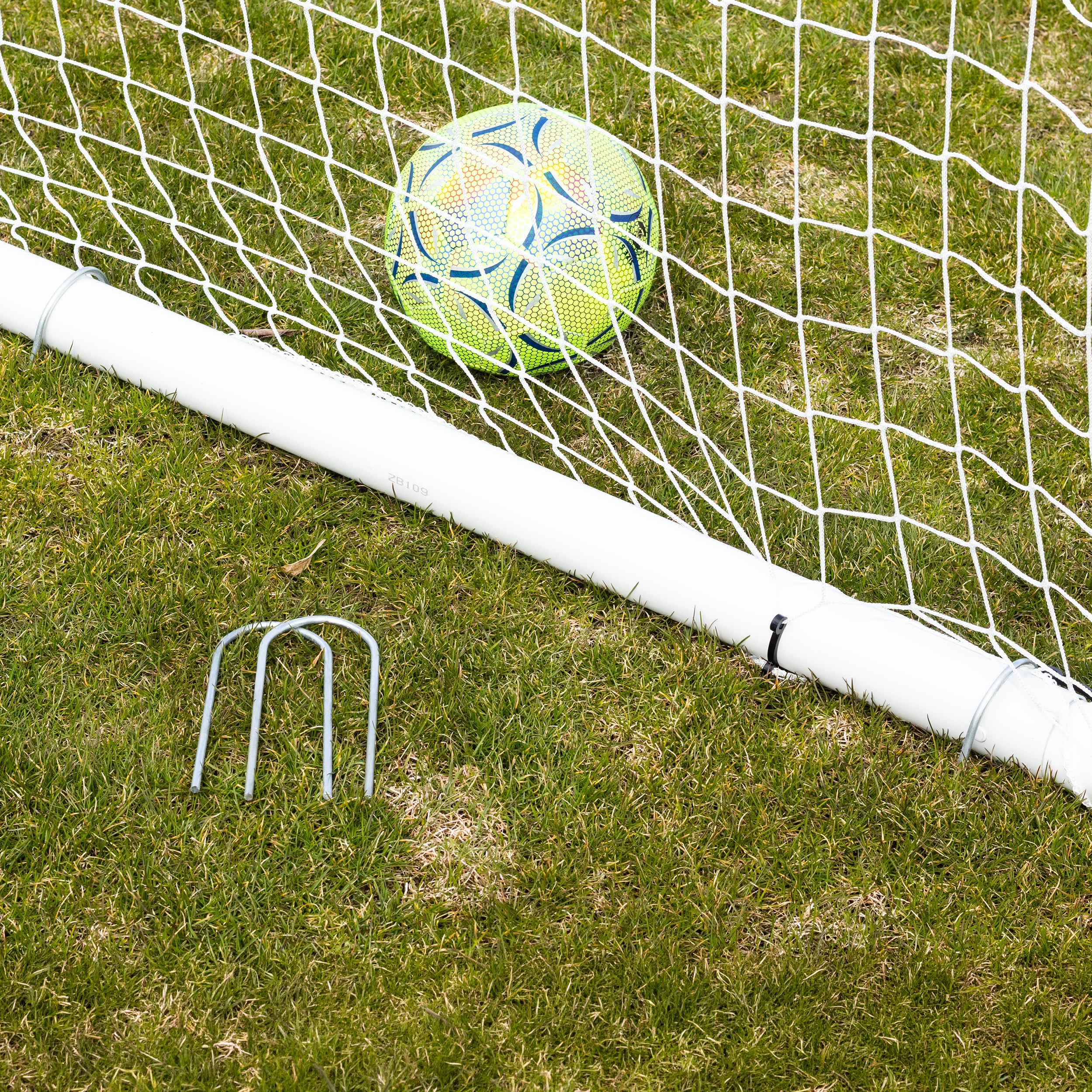 Netsportique garden goal - 2,4m x 1,8m