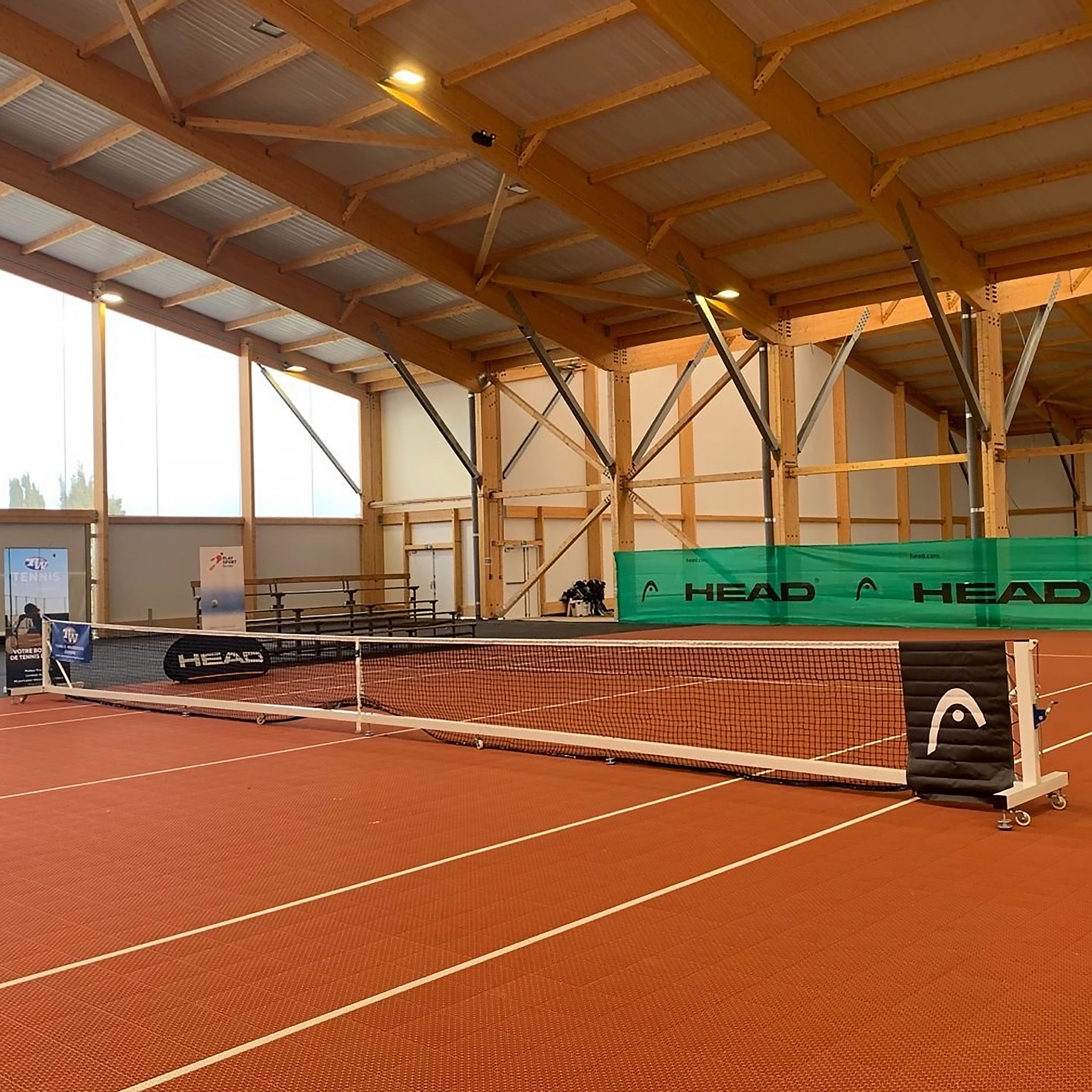 Transportable galvanized steel tennis posts - 80 mm x 80 mm